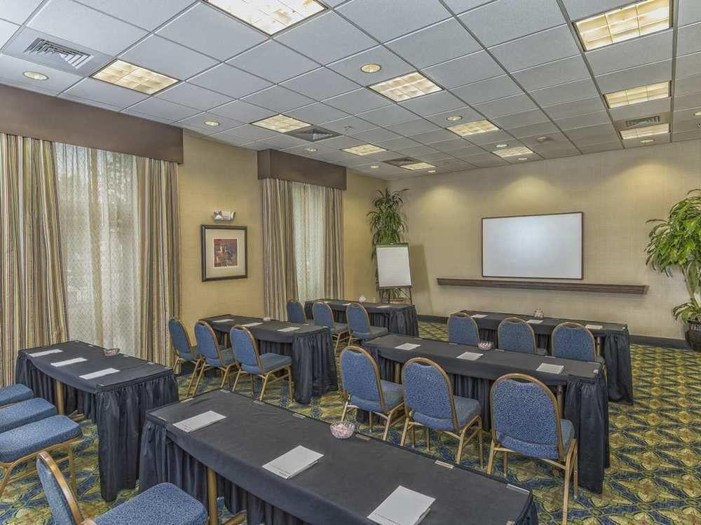 Hampton Inn Belmont At Montcross Kültér fotó