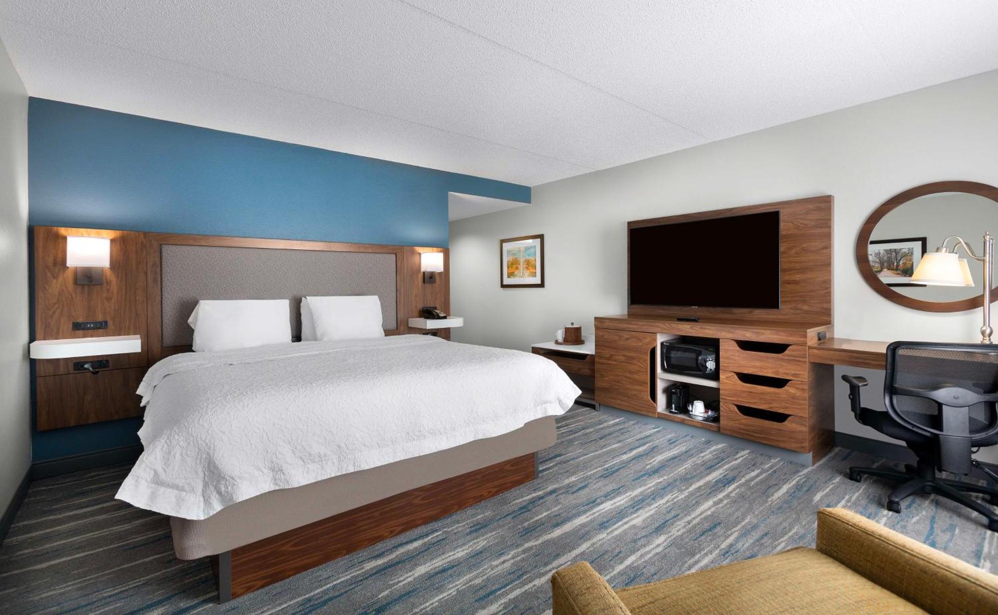 Hampton Inn Belmont At Montcross Kültér fotó